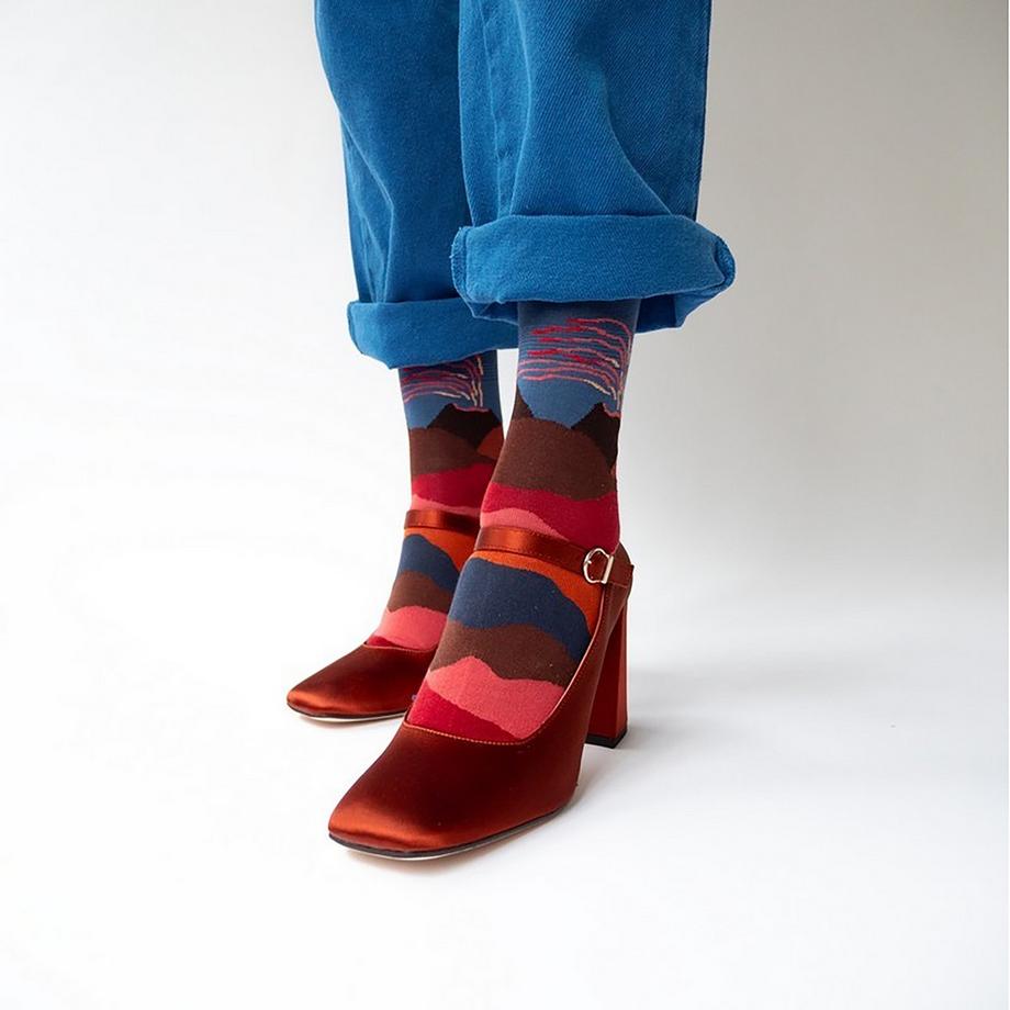 Bonne Maison Chaussettes hauteur mollet motif volcan  