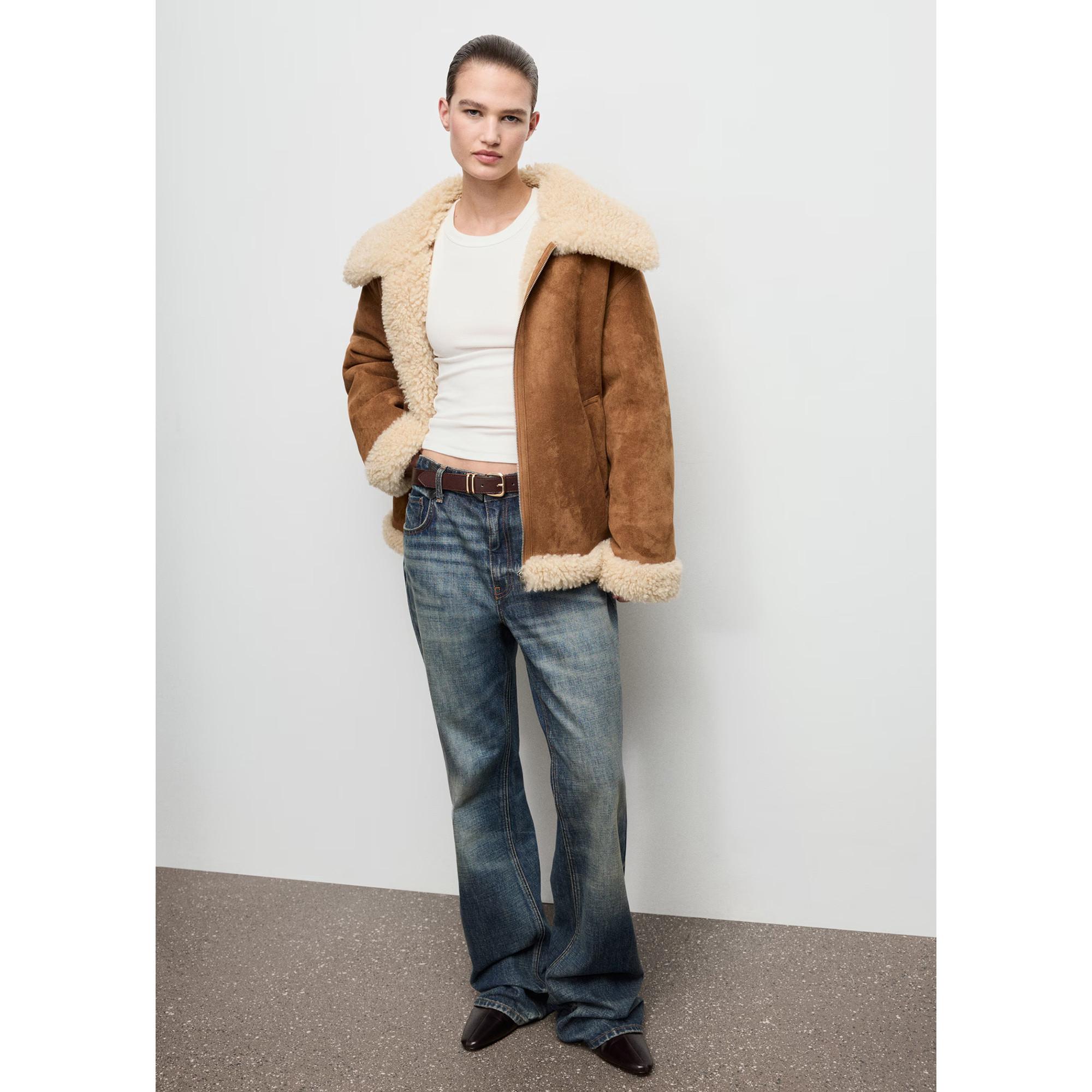 MANGO Adriana Kunstshearlingjacke  