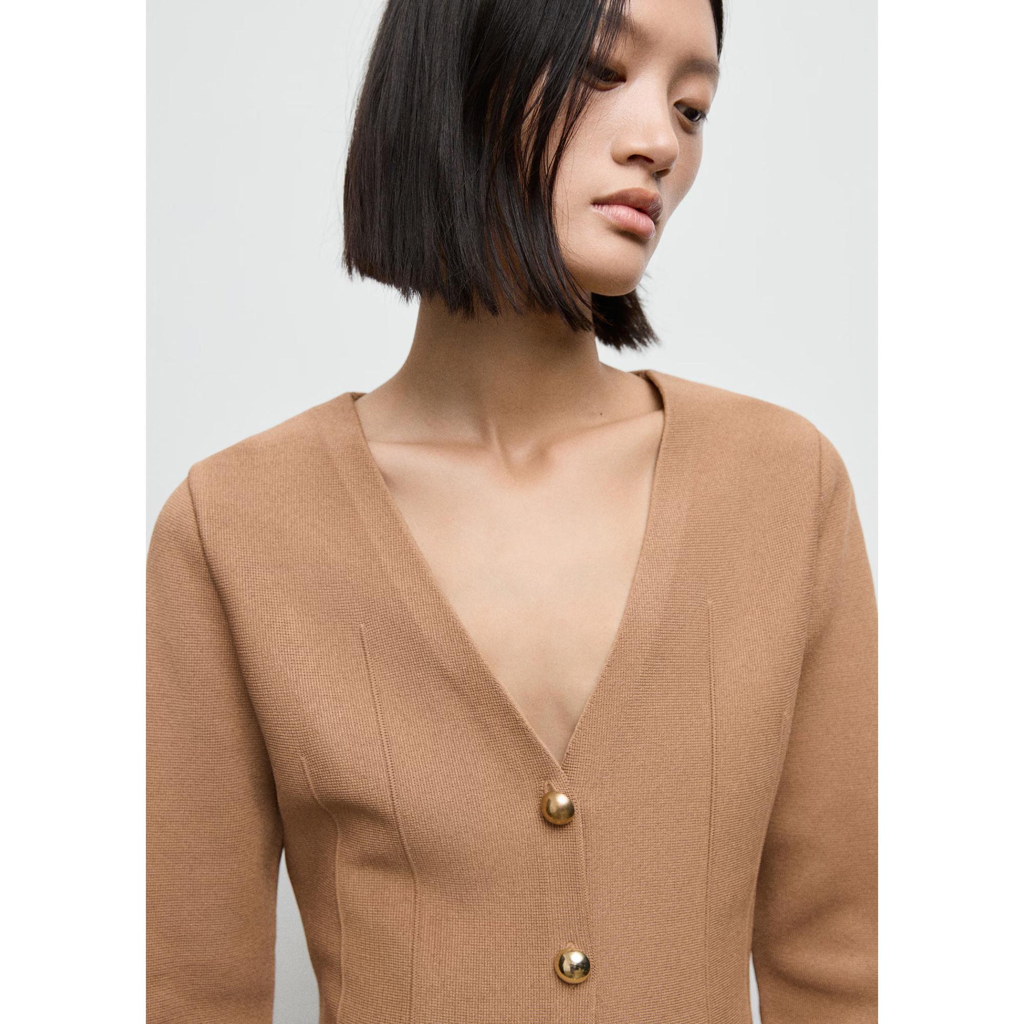 MANGO TONA V-Ausschnitt Knopfleisten Jacke  