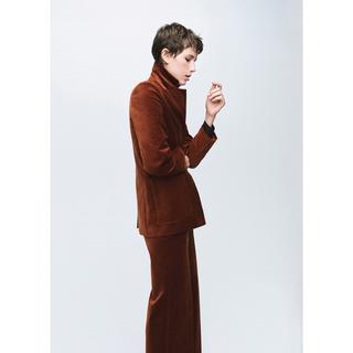 MANGO Velveton Straight Fit Samtblazer  