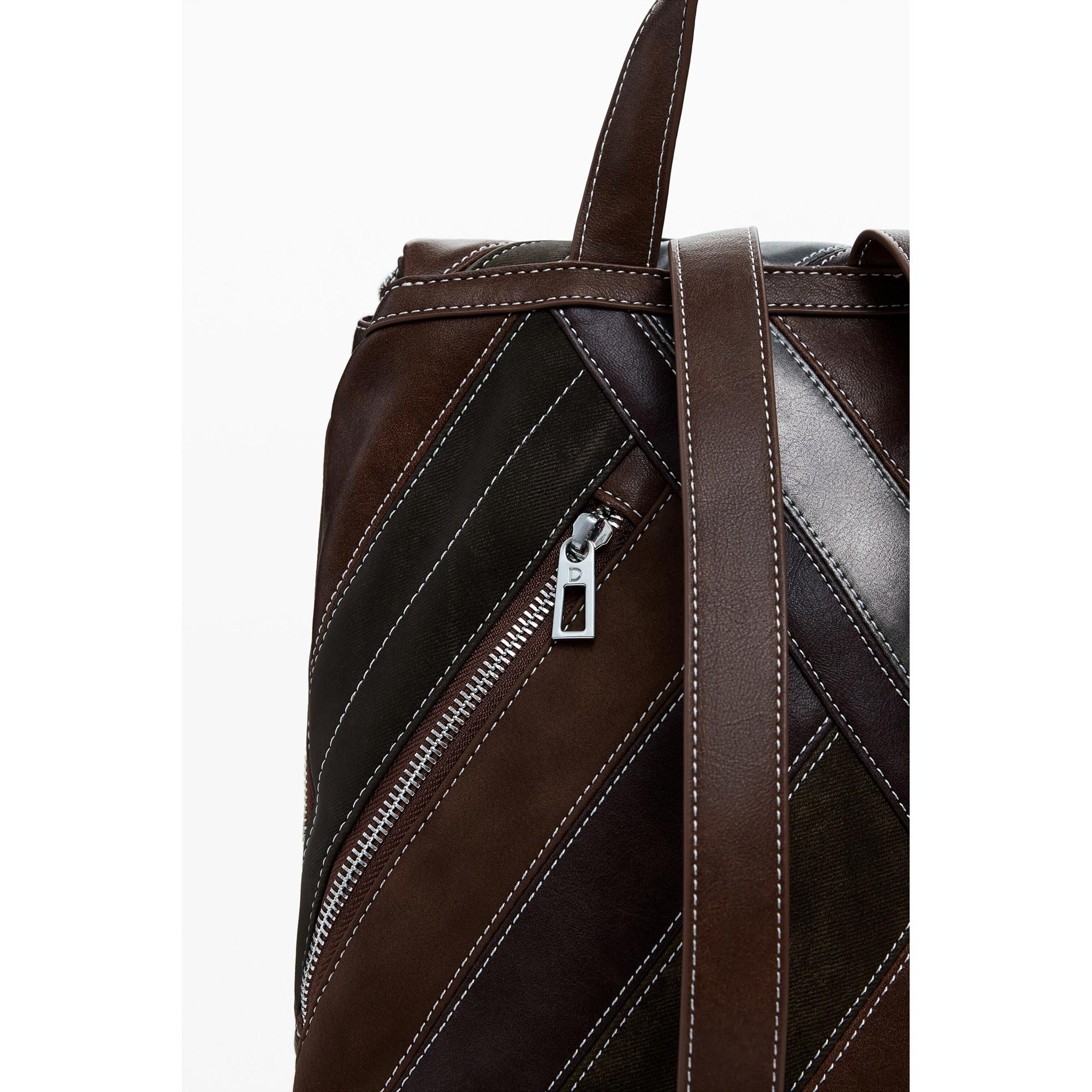 Desigual Sac à dos Patchwork Détail Boucle  