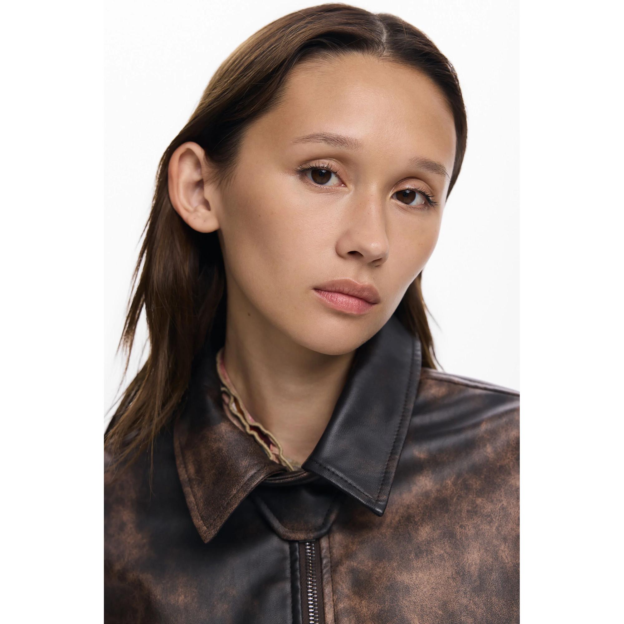 Desigual Kurze Patchwork Wattierte Jacke  