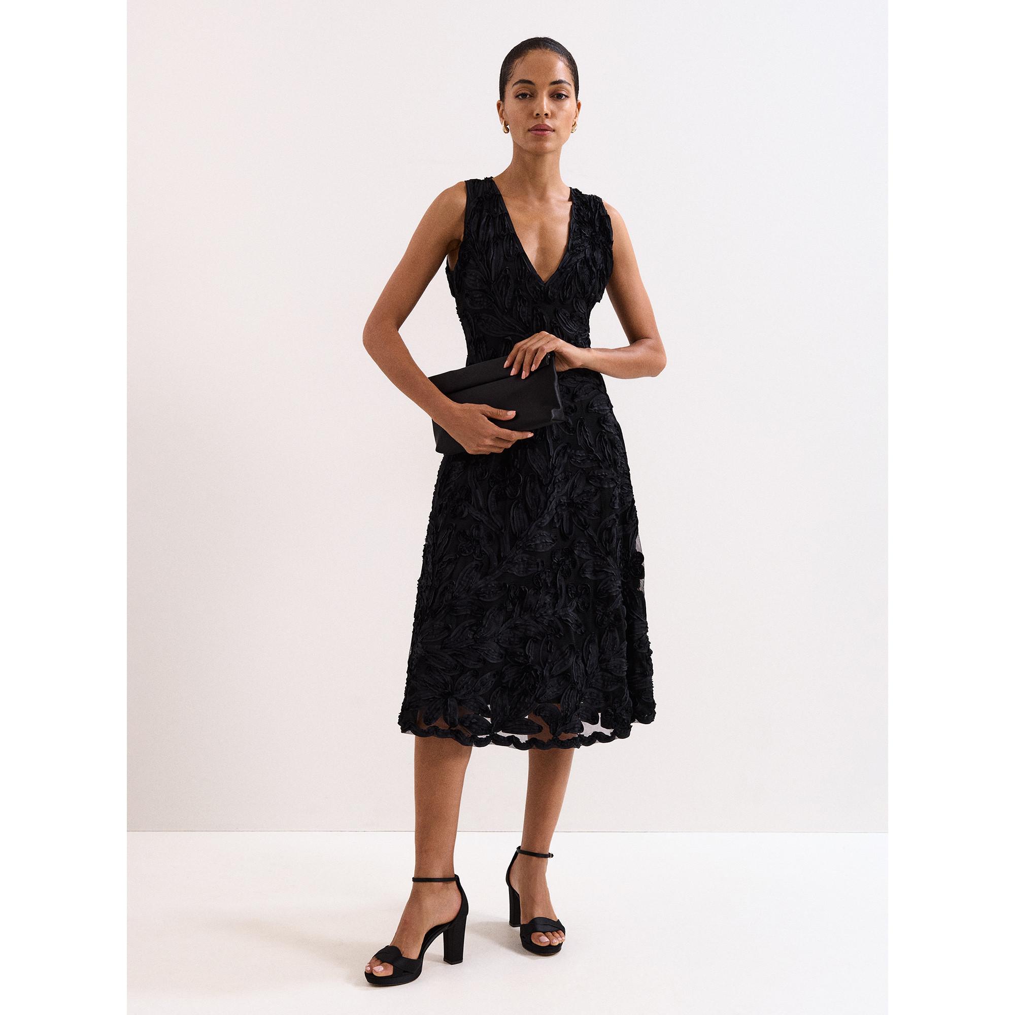 Phase Eight Satin Clutch Tasche  