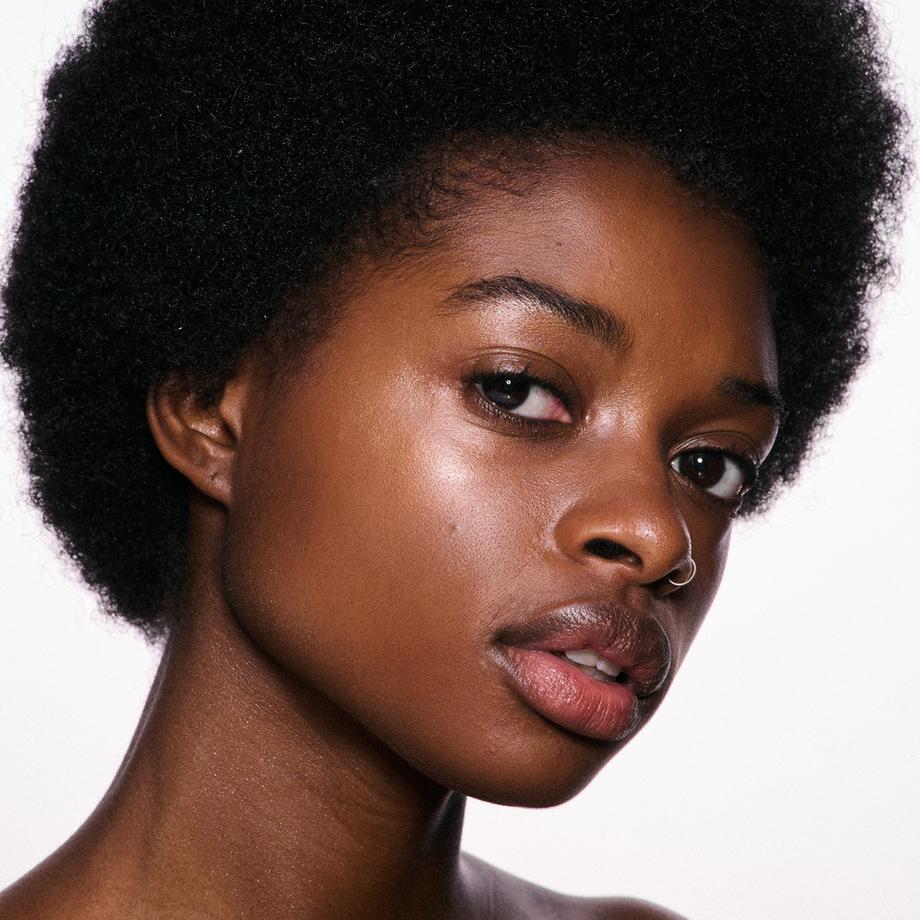 MAC Cosmetics  Skinfinish Lightstruck Liquid Highlighter 