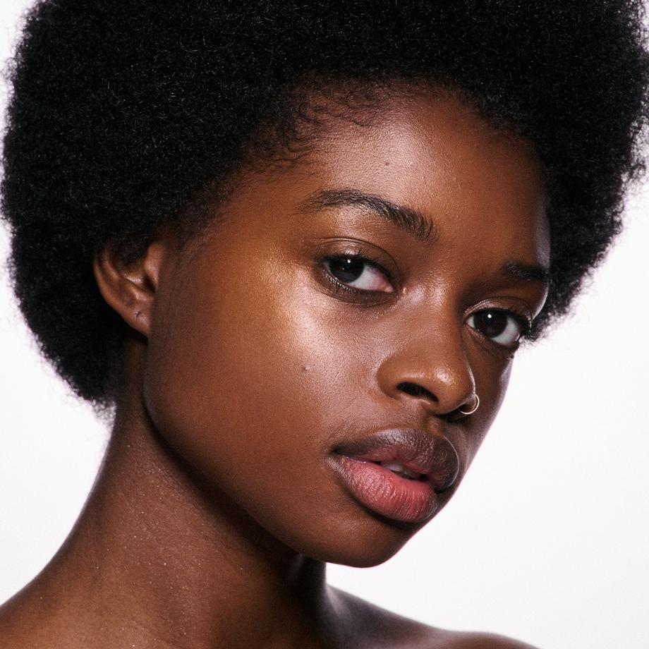 MAC Cosmetics  Skinfinish Lightstruck Liquid Highlighter 