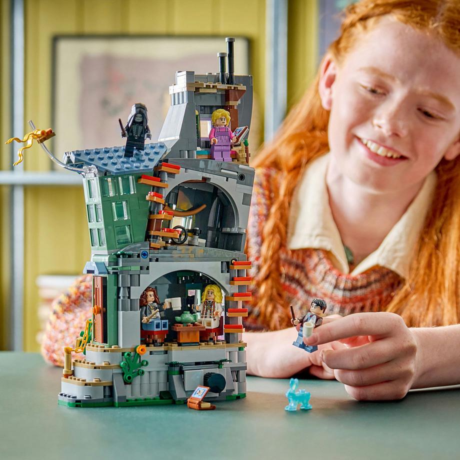LEGO®  76467 La casa di Luna Lovegood 