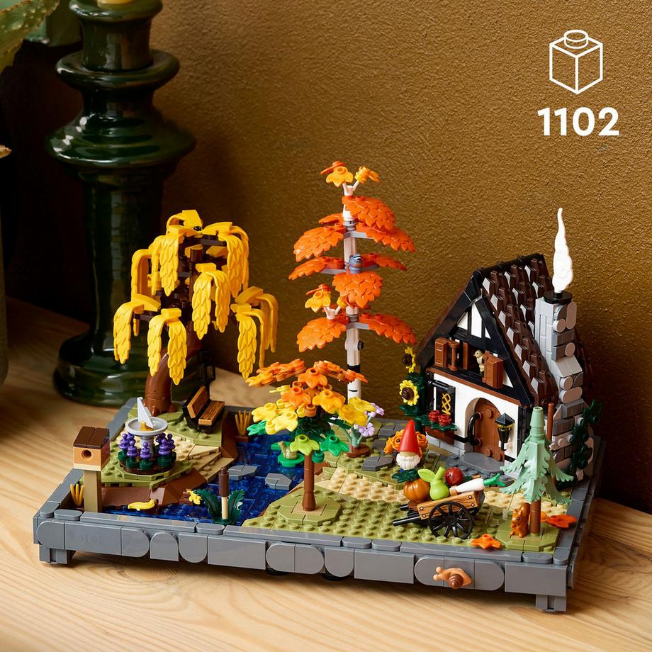 LEGO®  11372 Giardino autunnale del cottage 