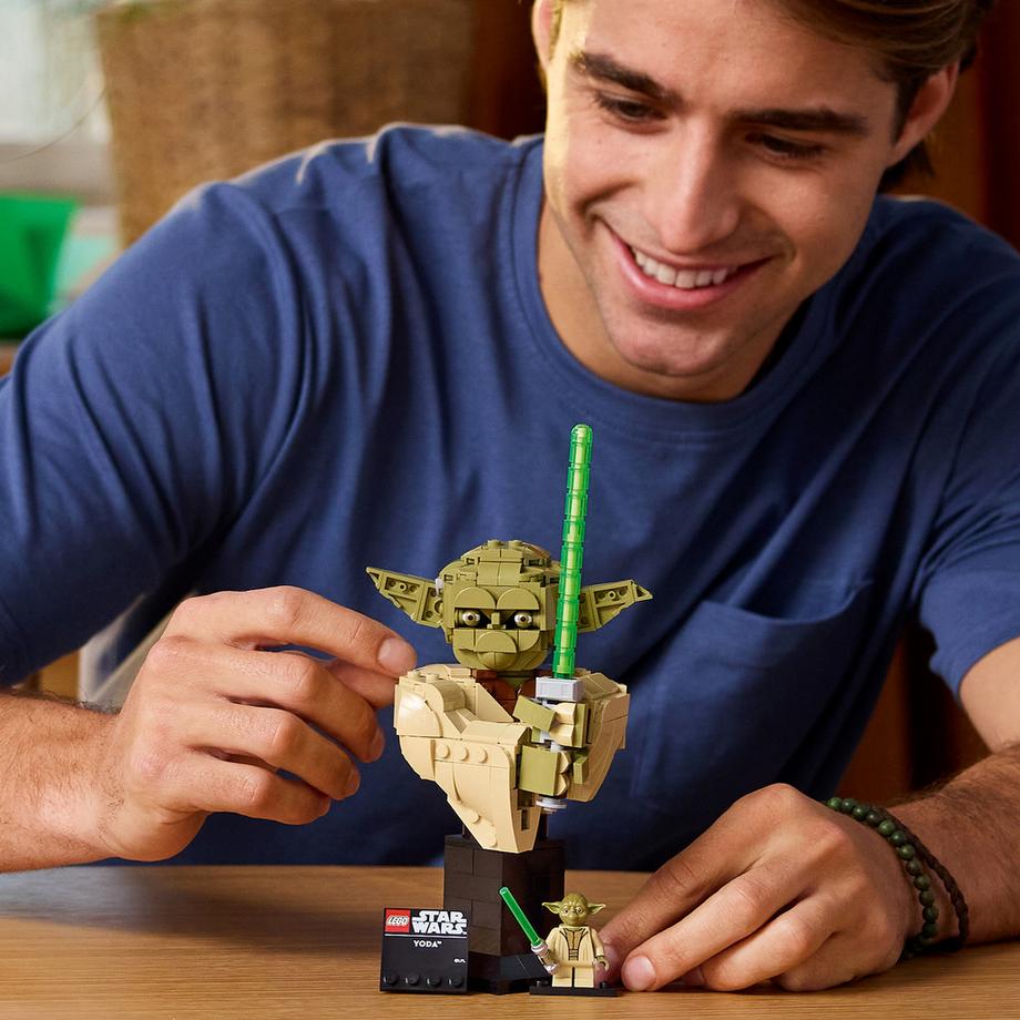 LEGO®  75438 Le buste de Yoda™ 