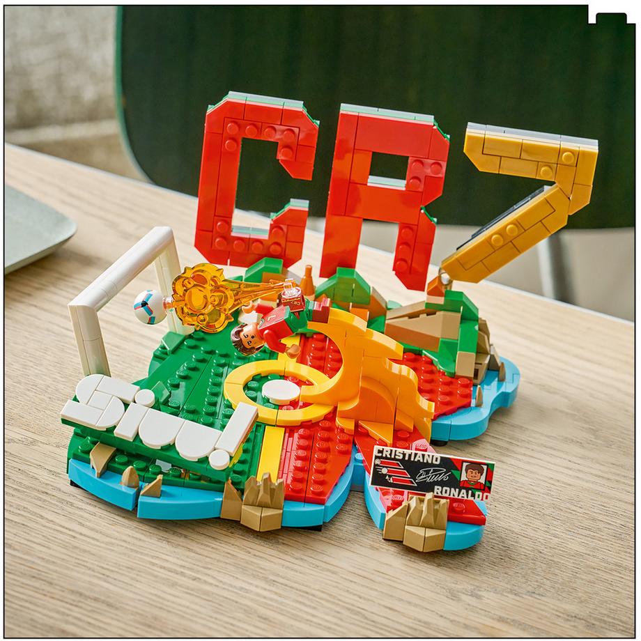 LEGO®  43012 Cristiano Ronaldo – Highlights calcistici 