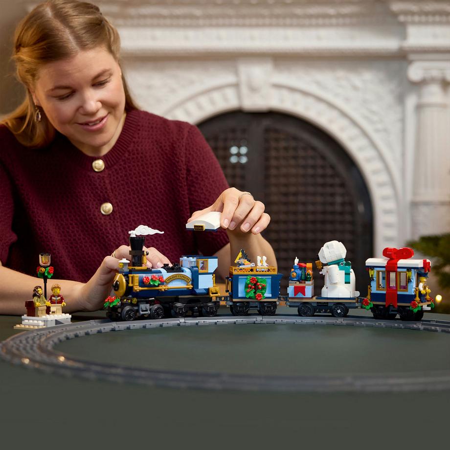 LEGO®  10361 Treno espresso festivo 