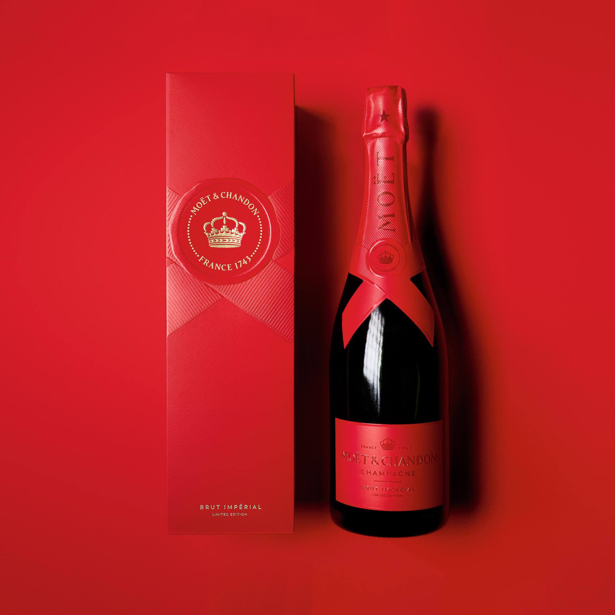 Moët & Chandon Brut Impérial End Of Year 2025 Giftbox, Champagne AOP  