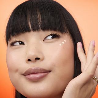 SEPHORA  GLOW - Augencreme für mehr Strahlkraft mit Vitamin C und Hyaluronsäure 