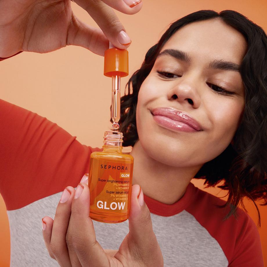 SEPHORA  GLOW - Super Siero Illuminante Con Il 7% Di Vitamina C+E 