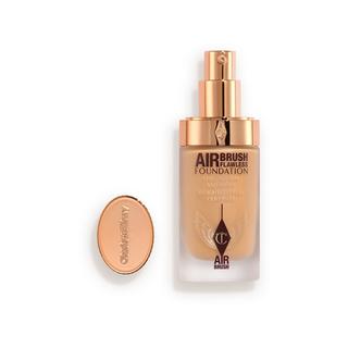 CHARLOTTE TILBURY  Airbrush Flawless Foundation – Leichte Foundation mit voller Deckkraft 