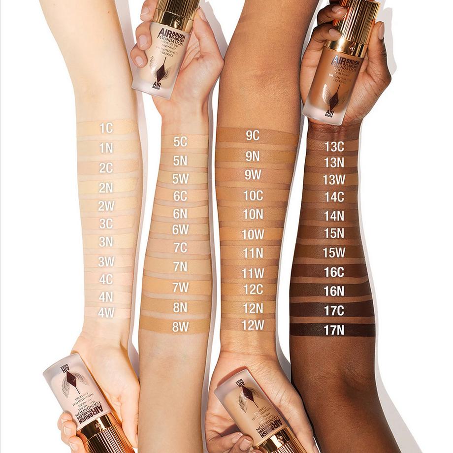 CHARLOTTE TILBURY  Airbrush Flawless Foundation - Fondotinta leggero a coprenza totale 