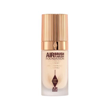 CHARLOTTE TILBURY  Airbrush Flawless Foundation – Leichte Foundation mit voller Deckkraft 