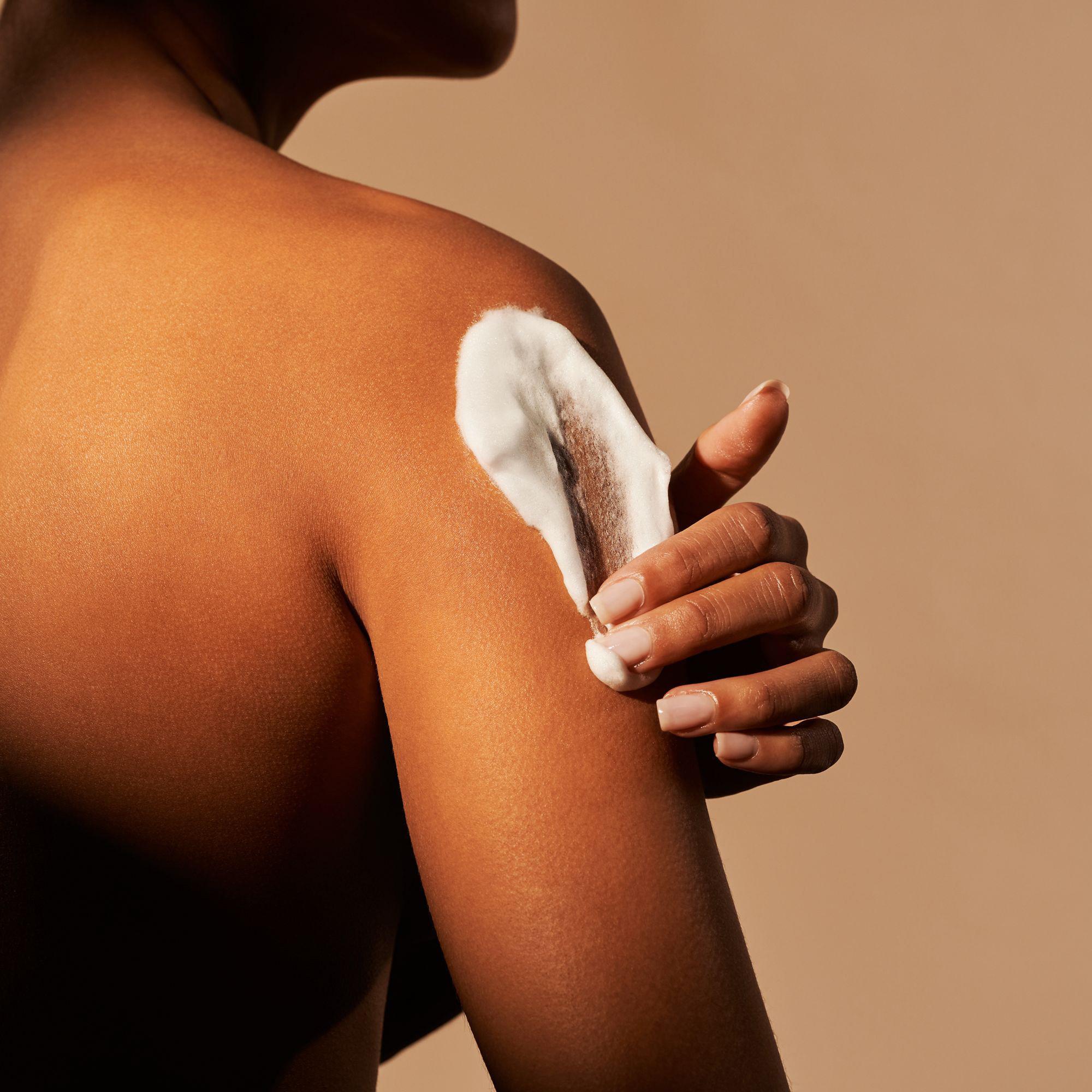 RITUALS  The Ritual of Ayurveda Foaming Shower Gel 