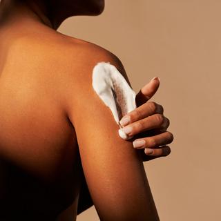 RITUALS  The Ritual of Ayurveda Foaming Shower Gel 