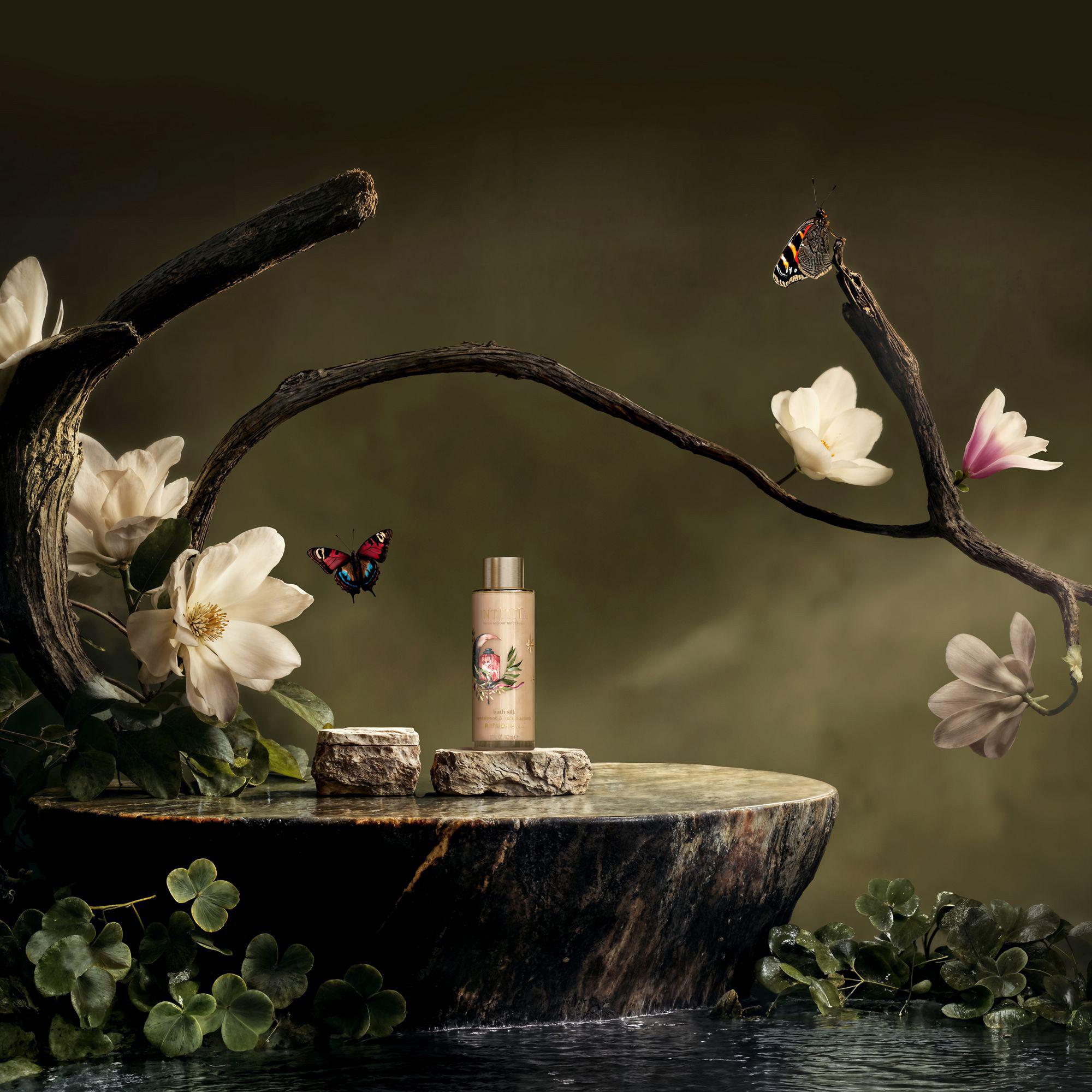 RITUALS  Intuitia Bath Silk 