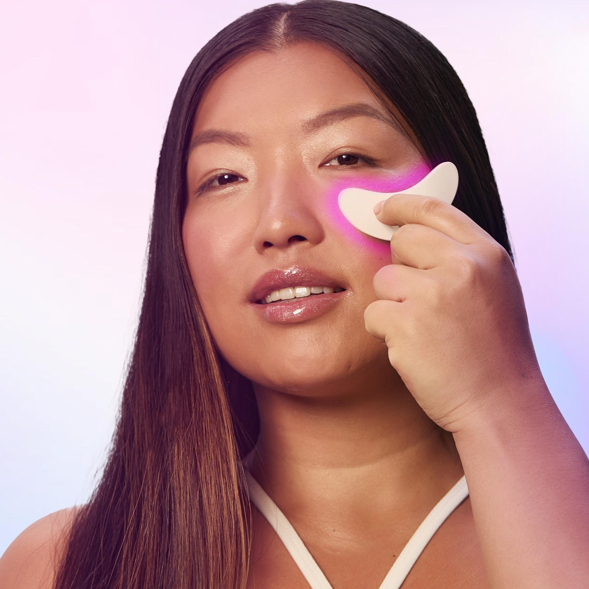 GLOV  LunaEye USB - LED Therapy Patches for Bright & Rejuvenated Eyes 