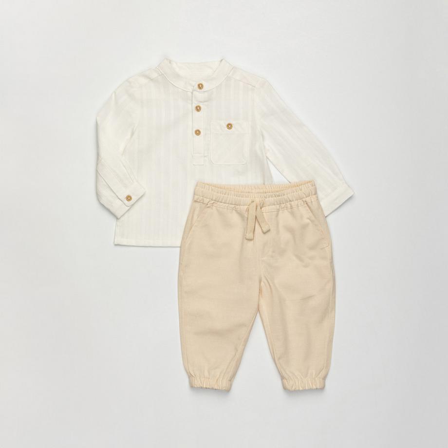 Set, t-shirt e pantaloni