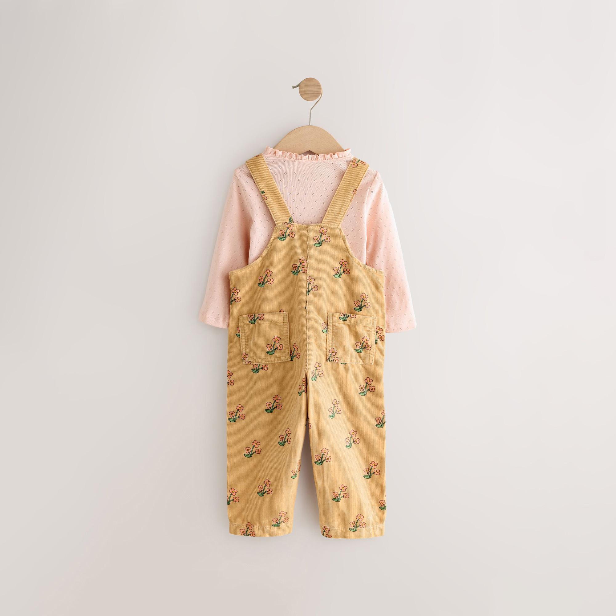 Next  Set: T-Shirt & Jumpsuit 