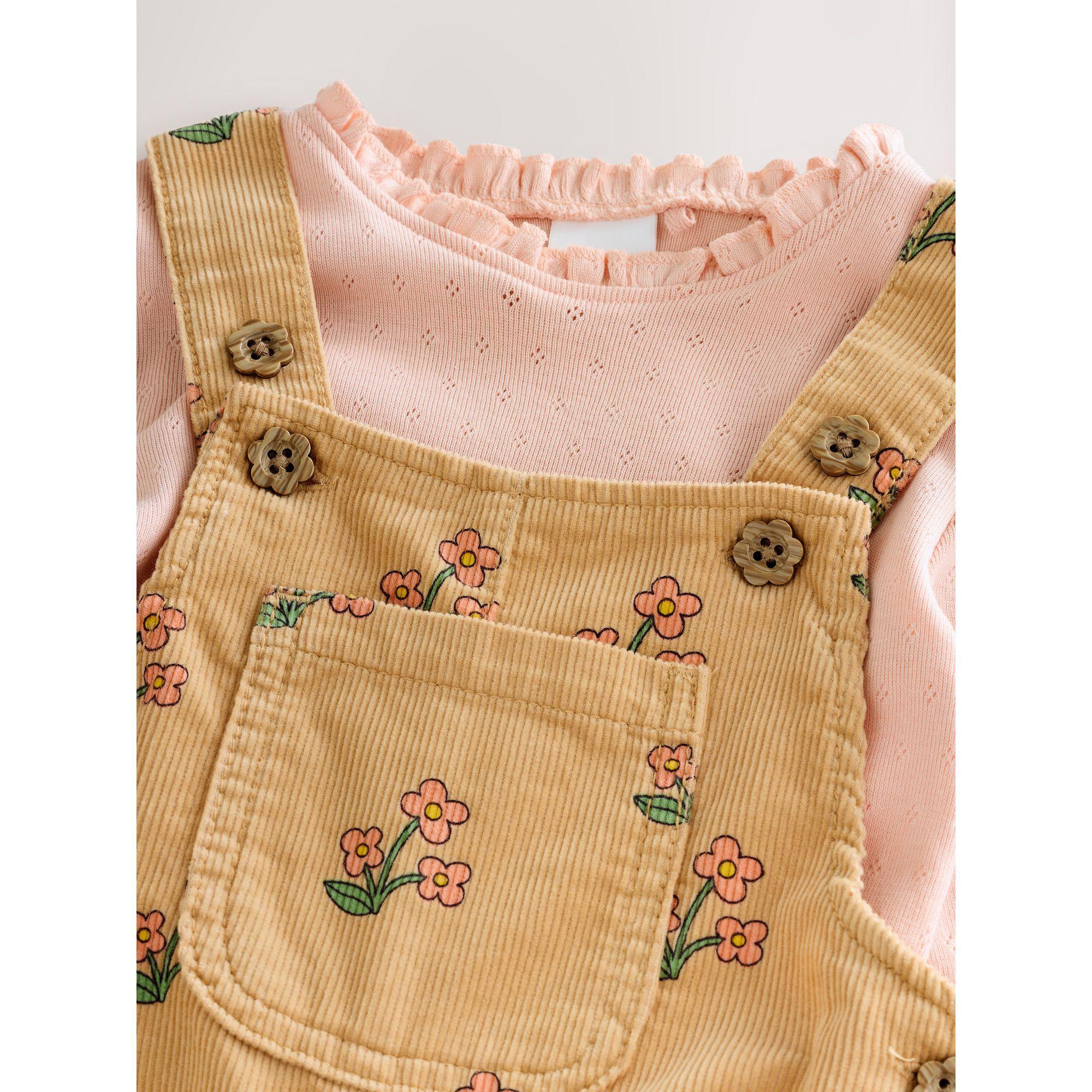 Next  Set: T-Shirt & Jumpsuit 