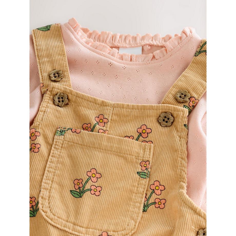 Next  Set: T-Shirt & Jumpsuit 