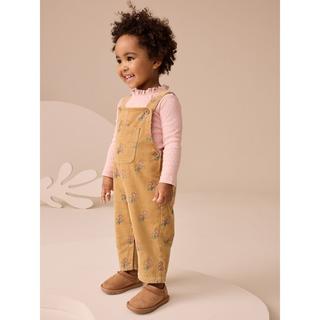 Next  Set: T-Shirt & Jumpsuit 