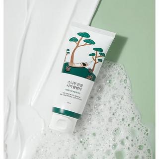 Round Lab  Pine Calming Cica Cleanser 