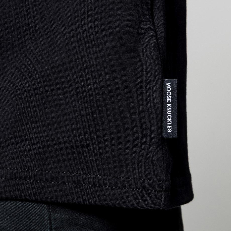 MOOSE KNUCKLES Chamblee Leaf T-Shirt  