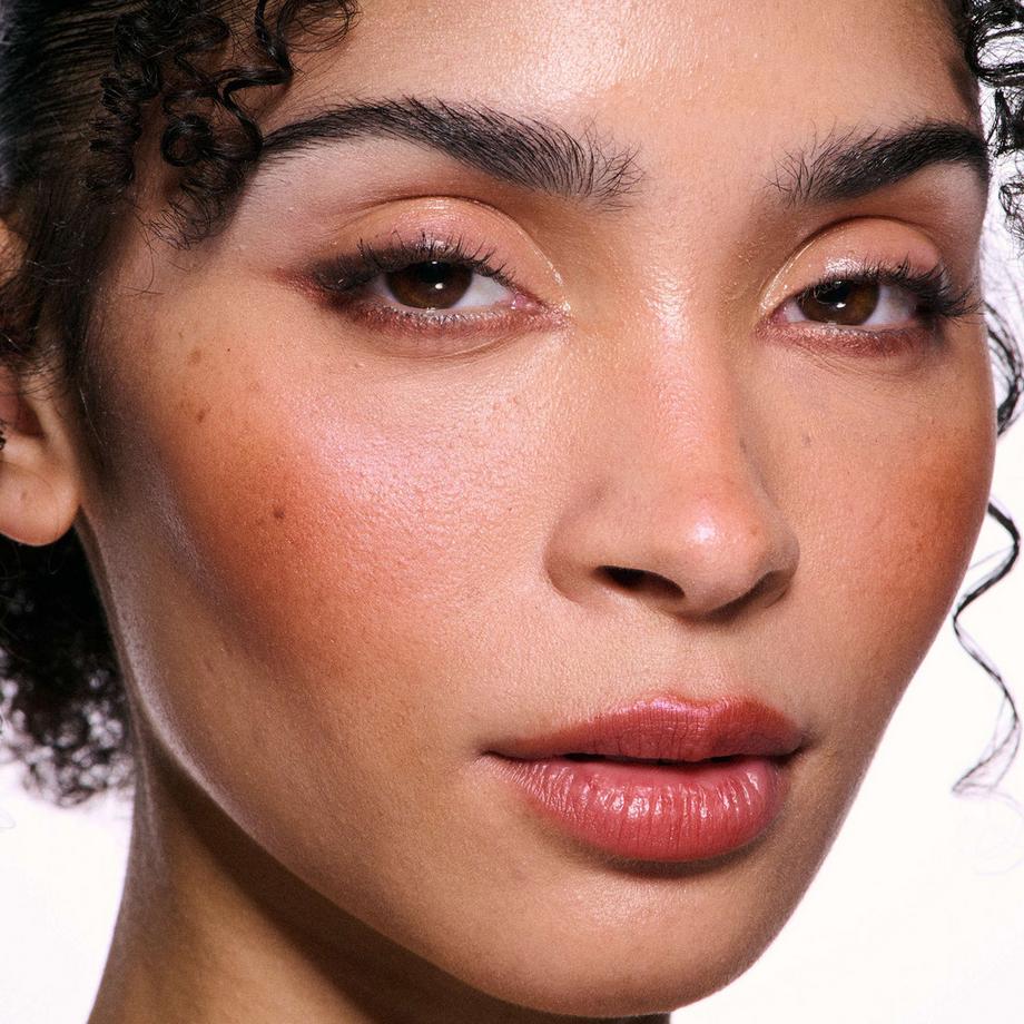 MAC Cosmetics  Bounce & Gleam Highlighter 