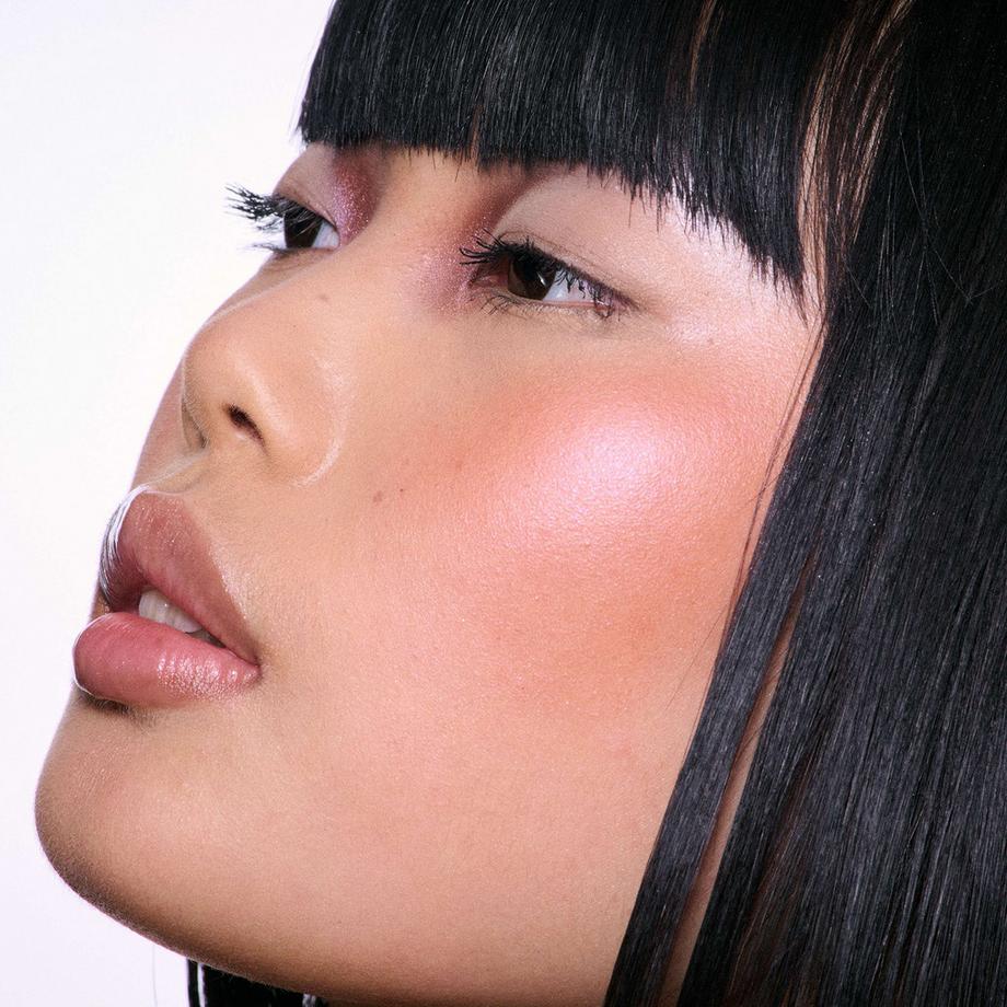 MAC Cosmetics  Bounce & Gleam Highlighter 