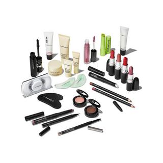 MAC Cosmetics  XS25MYSTERY  ADVENT CALENDAR 