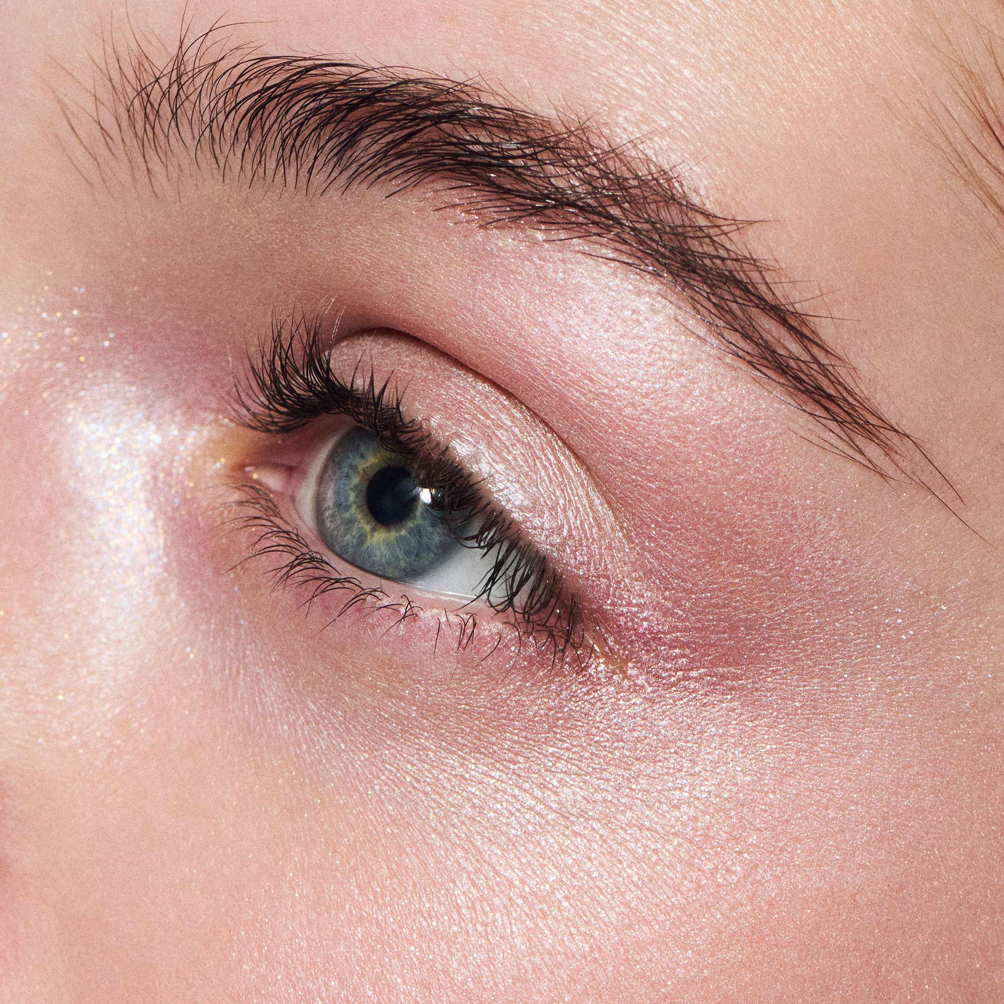 MAC Cosmetics  Jelly Shine Eye Shadow 