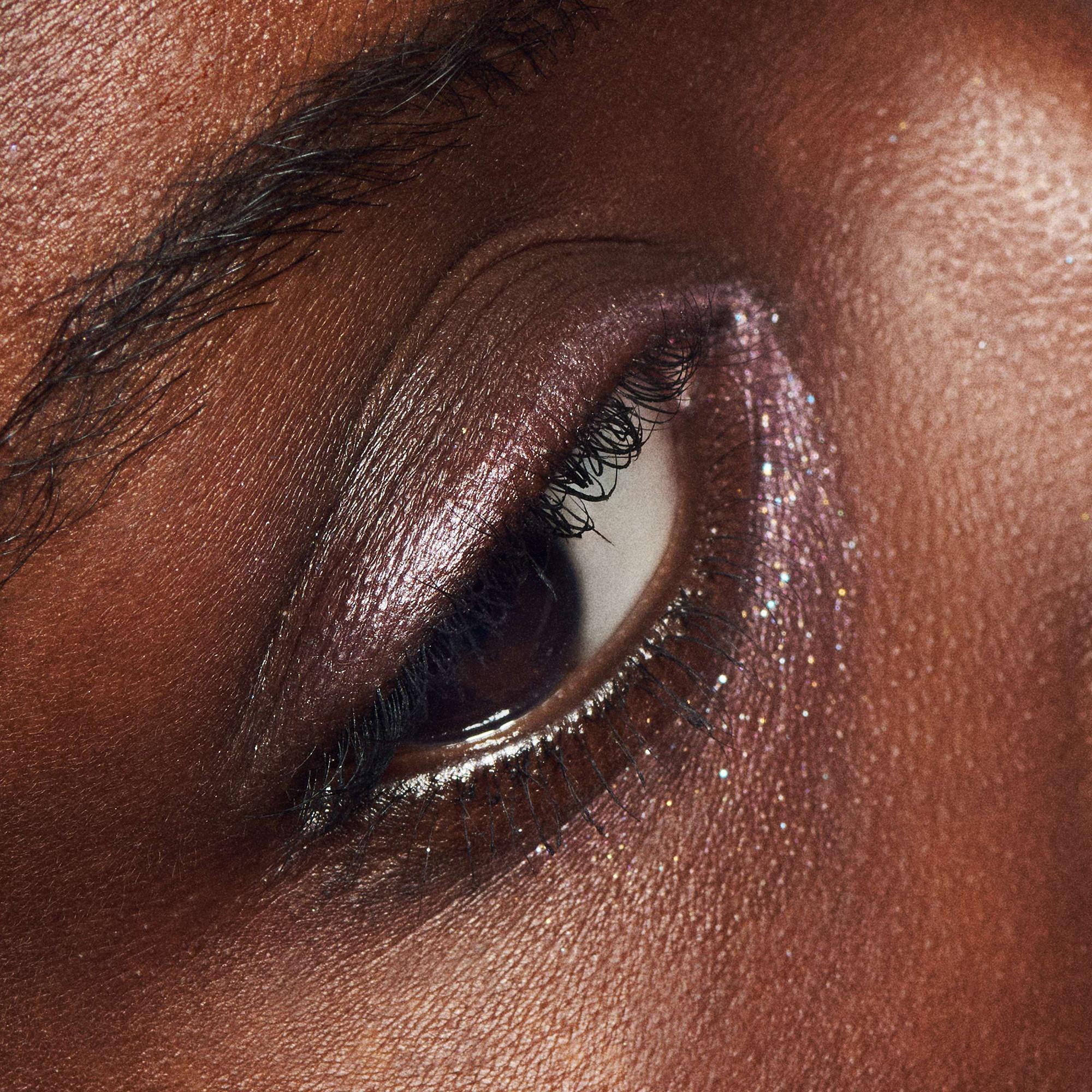 MAC Cosmetics  Jelly Shine Eye Shadow 