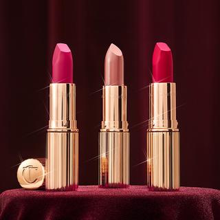 CHARLOTTE TILBURY  Matte Revolution - Rossetto 