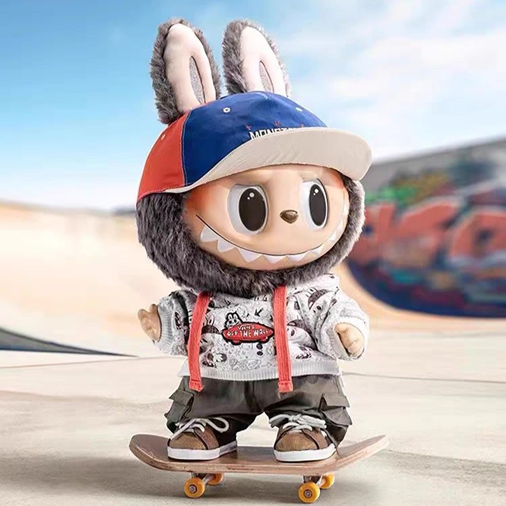 Popmart Beauty  Labubu The Monsters x Vans "Oldskool Monsters Forever" Figure 