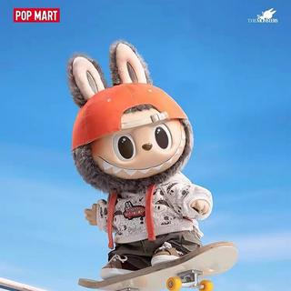 Popmart Beauty  Labubu The Monsters x Vans "Oldskool Monsters Forever" Figure 