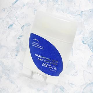 Isntree  Hyaluronic Acid Airy Sun Stick 