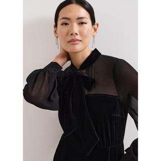 Phase Eight Magie Jumpsuit mit transparenten Ärmeln und Schleifendetail  