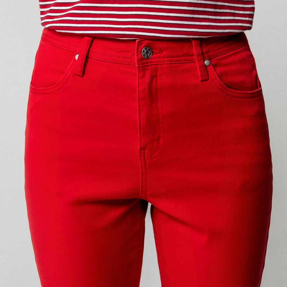 Manor Woman Straight Leg Jeans  