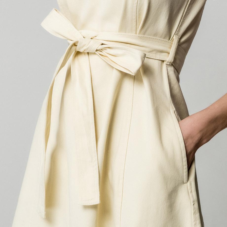 Manor Woman Ärmelloses Freizeit Midi-Kleid mit Bindegürtel  