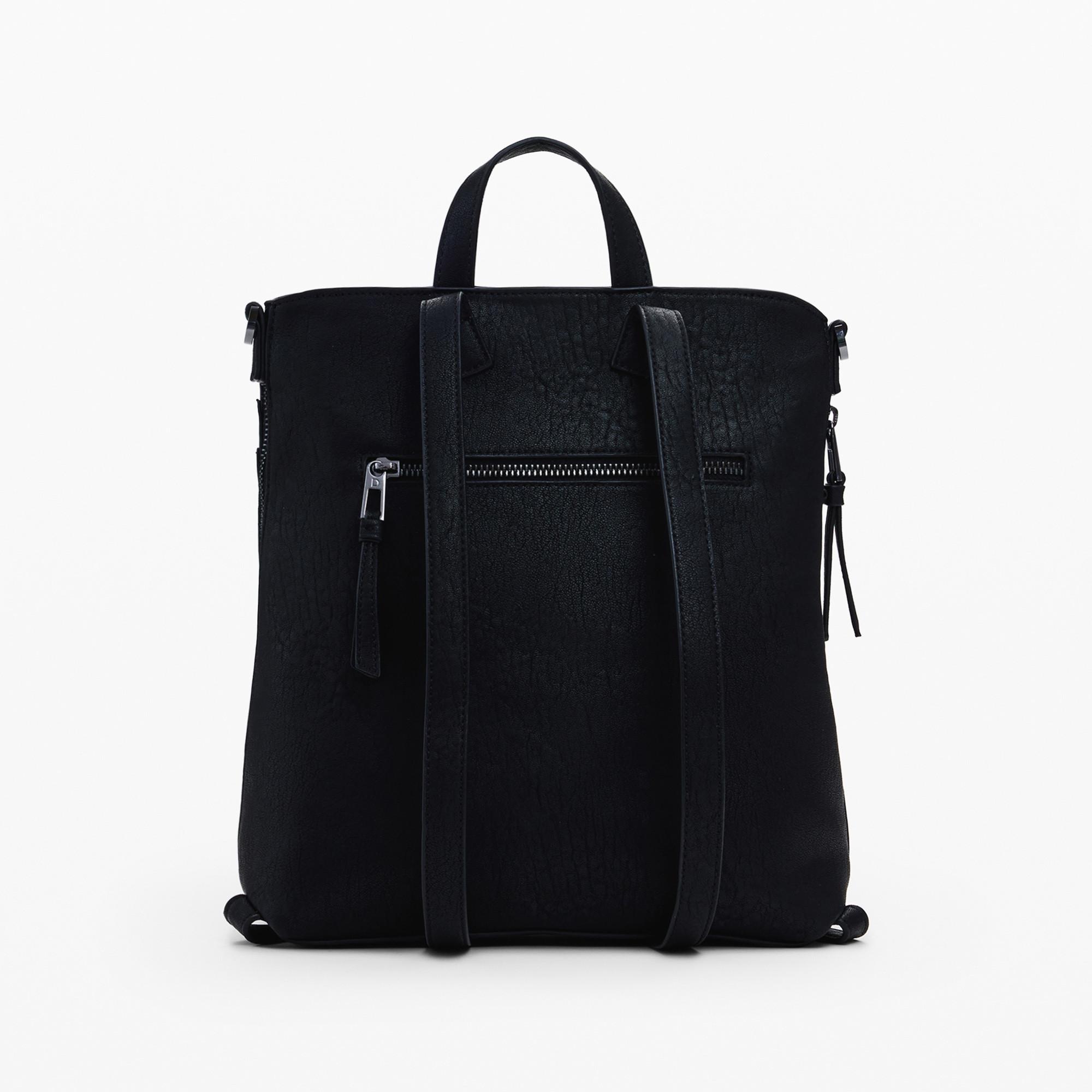 Desigual Rucksack mit Patch-Effekt und Metallnieten  