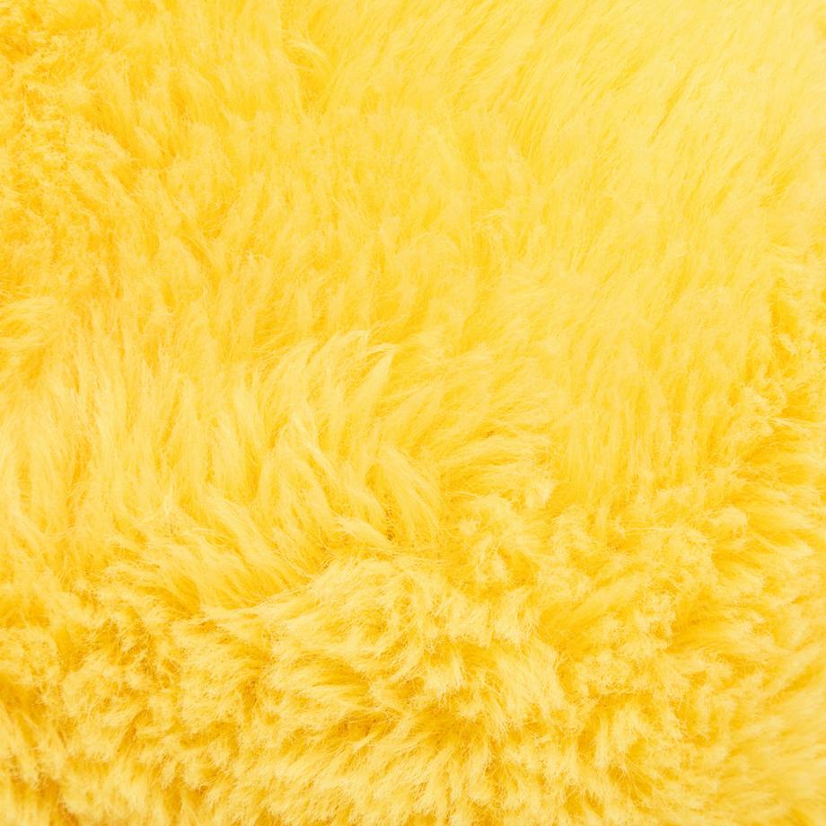 Shanghai Bear Hugs  Pulcino 