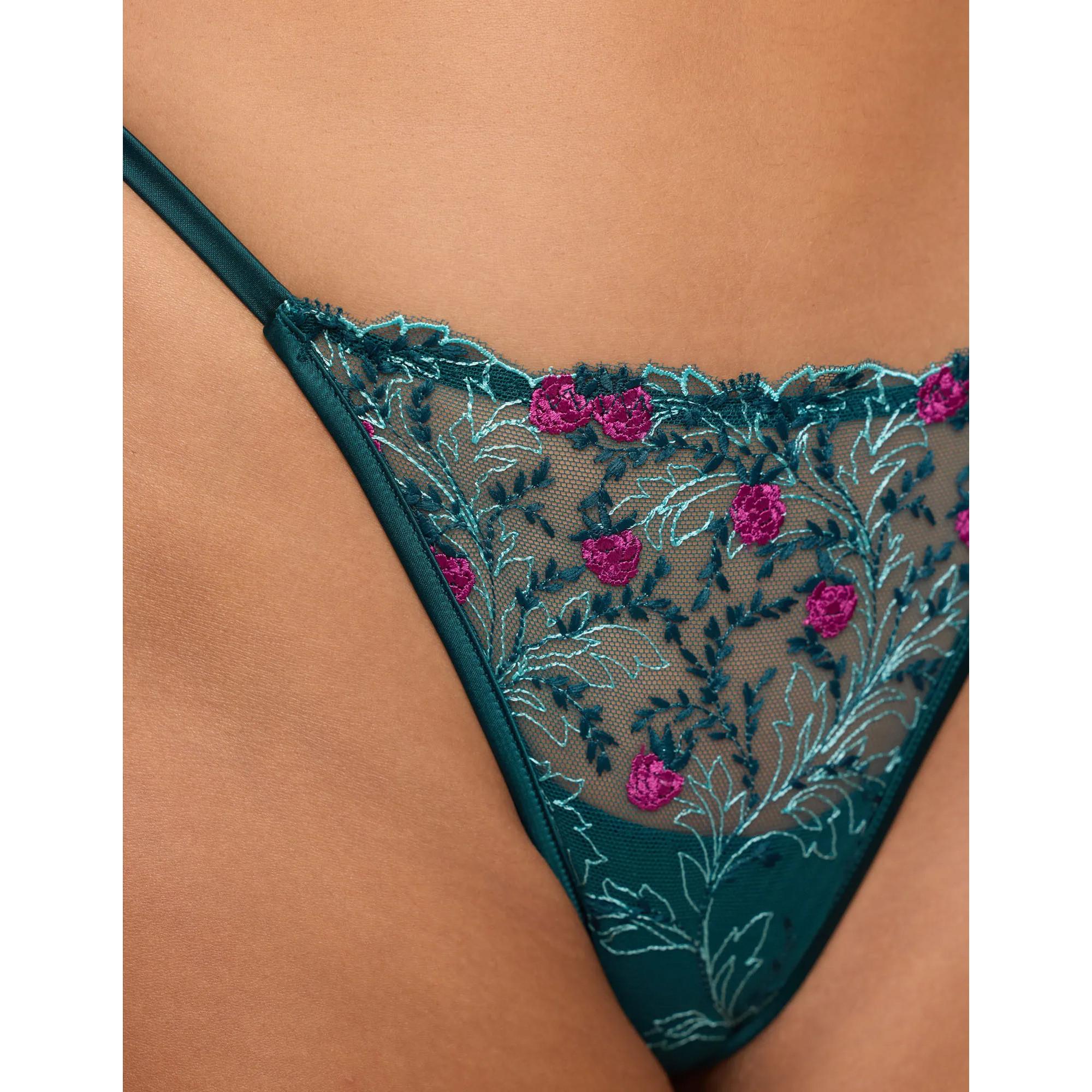 Yamamay Berry Floral Bestickter Low Waist String  
