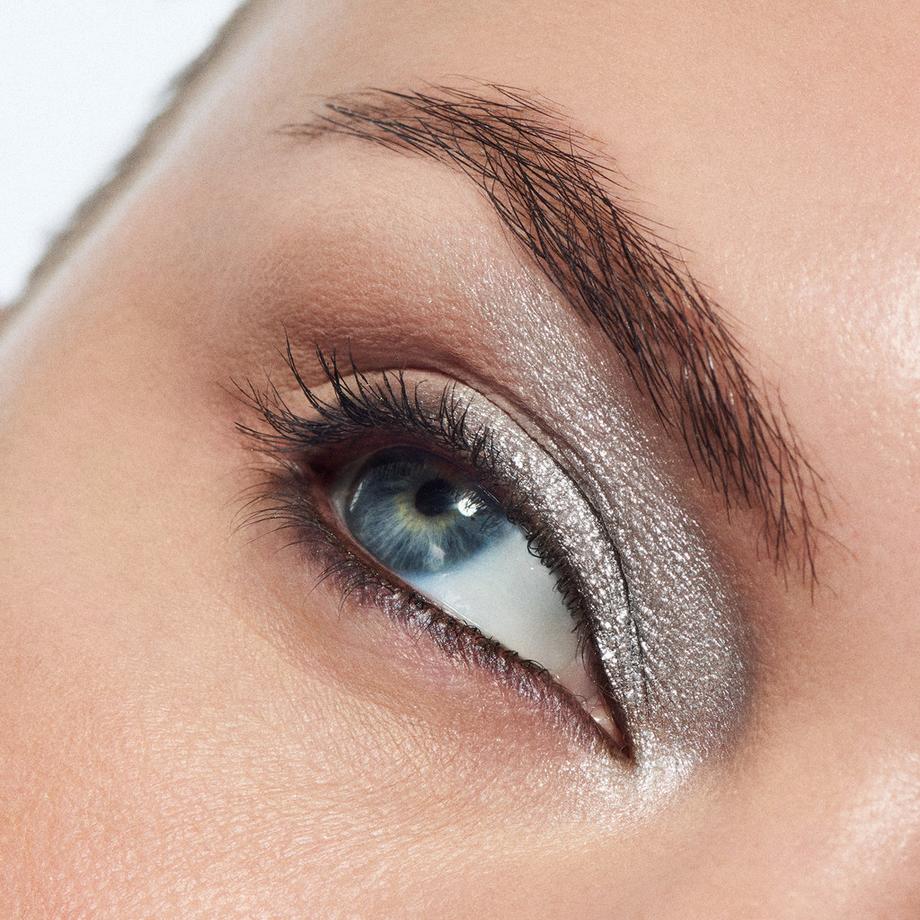 MAC Cosmetics  Dazzleshadow Liquid Eyeshadow 