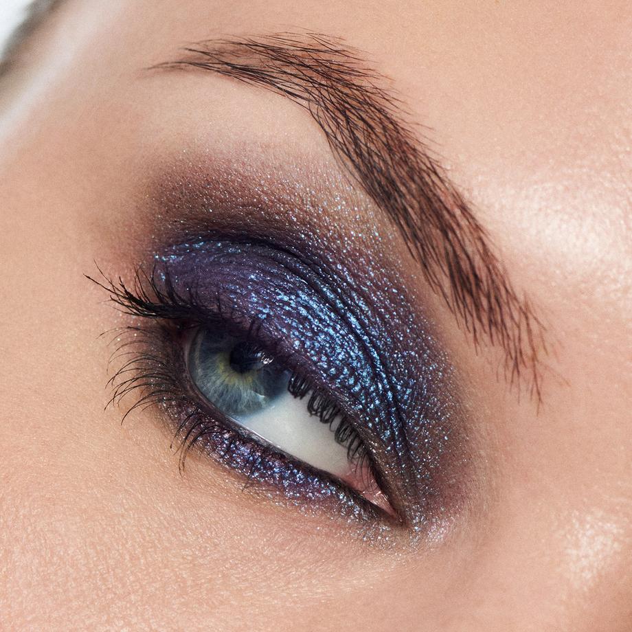 MAC Cosmetics  Dazzleshadow Liquid Eyeshadow 