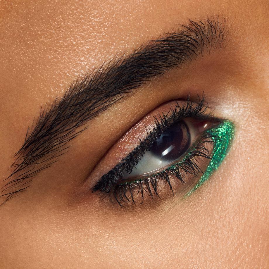 MAC Cosmetics  Dazzleshadow Liquid Eyeshadow 