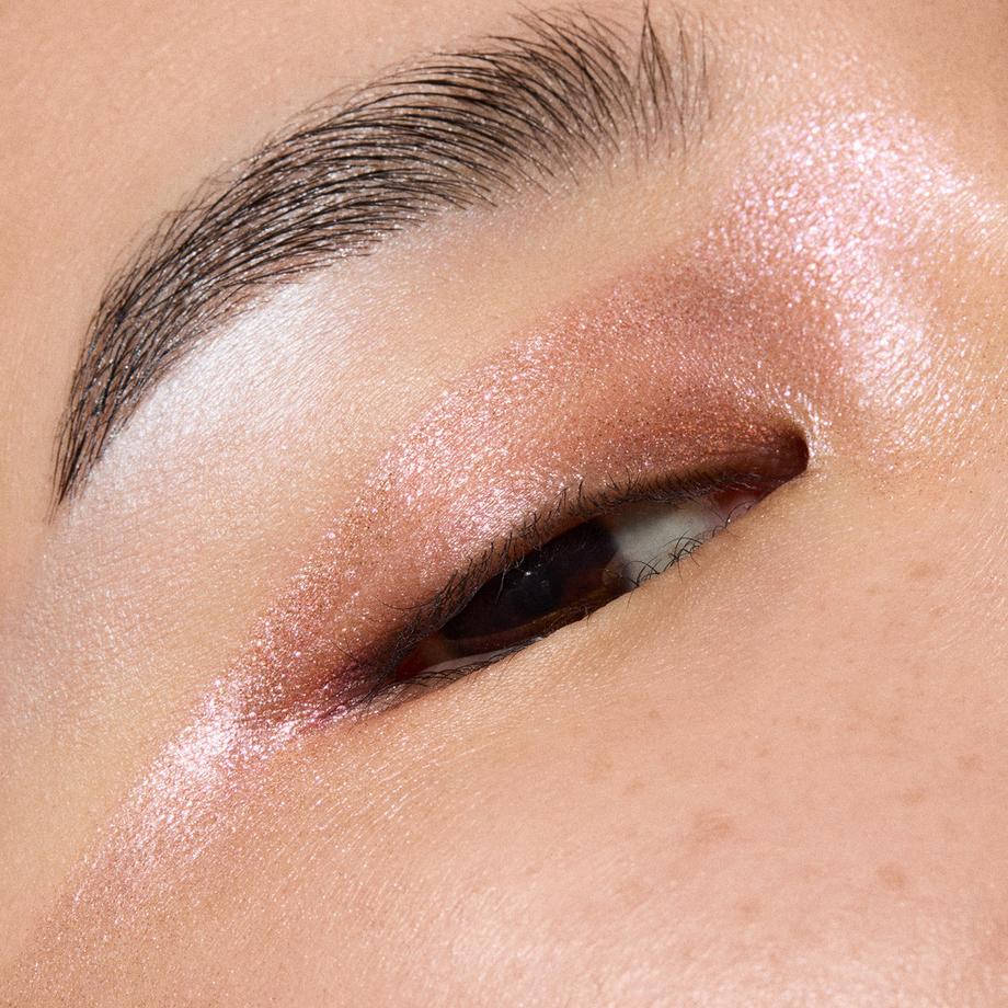 MAC Cosmetics  Glitter Single Eye Shadow Compact 